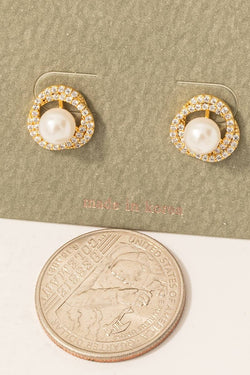 Rhinestone Halo Set Pearl Stud Earrings